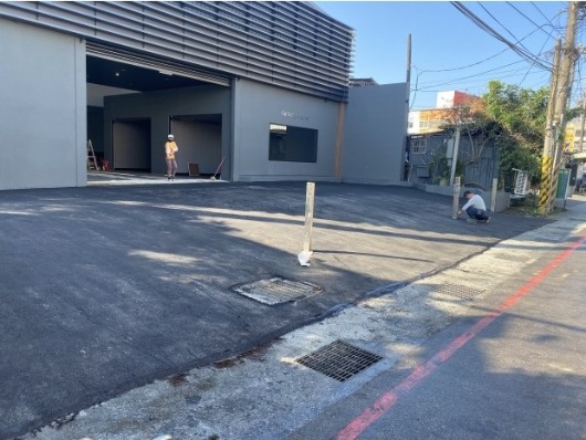 柏油路面鋪設