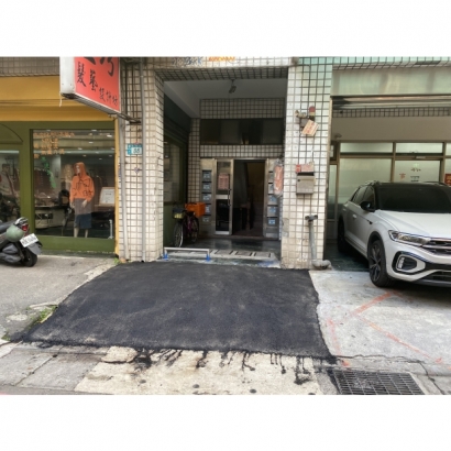 柏油路面鋪設